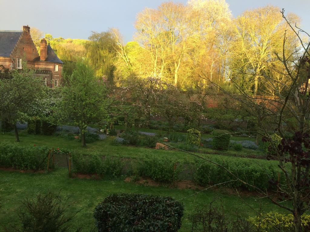 Auberge Du Manoir D'Archelles Arques-la-Bataille Dış mekan fotoğraf