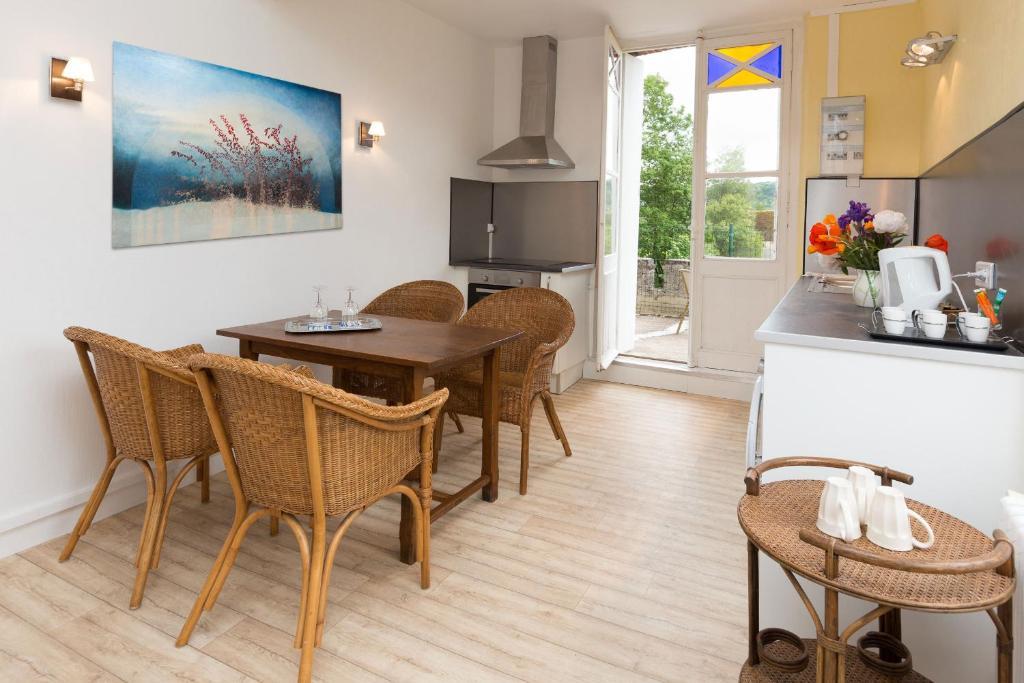 Auberge Du Manoir D'Archelles Arques-la-Bataille Oda fotoğraf